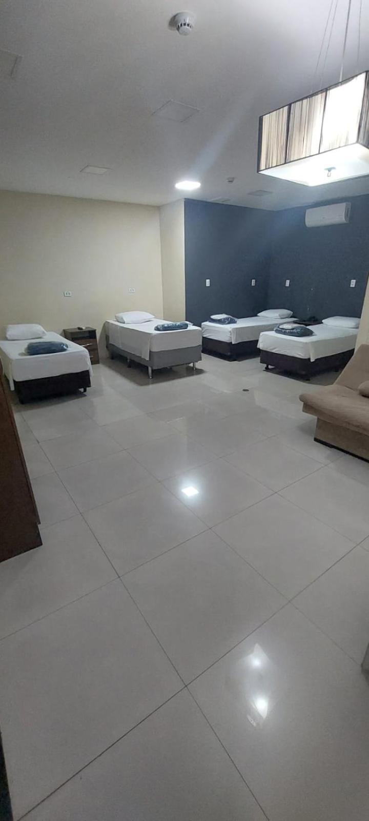 גווארולוס Hotel St. Daniel מראה חיצוני תמונה